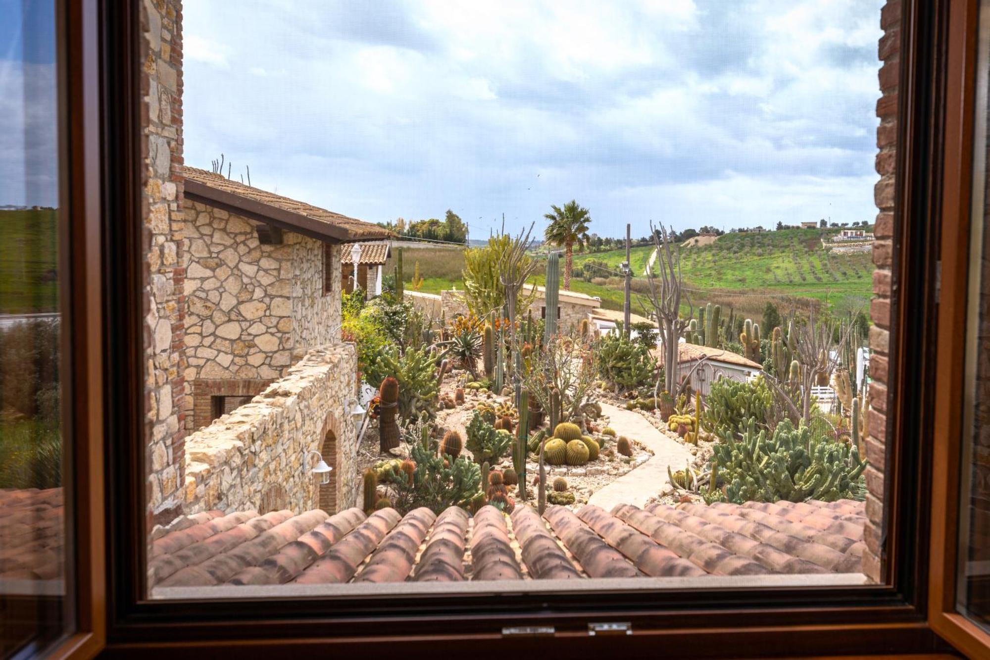 Relais Garden Cactus B&B Favara Zewnętrze zdjęcie